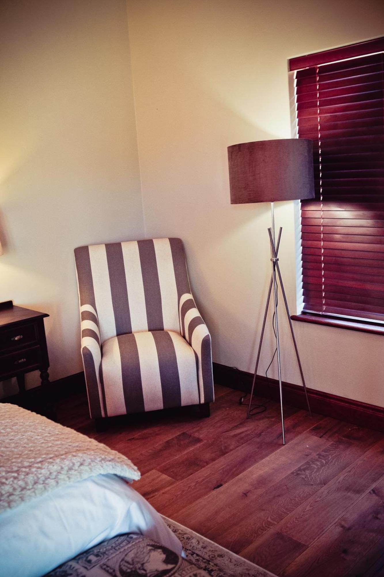 Under Oaks Guesthouse Paarl Room photo