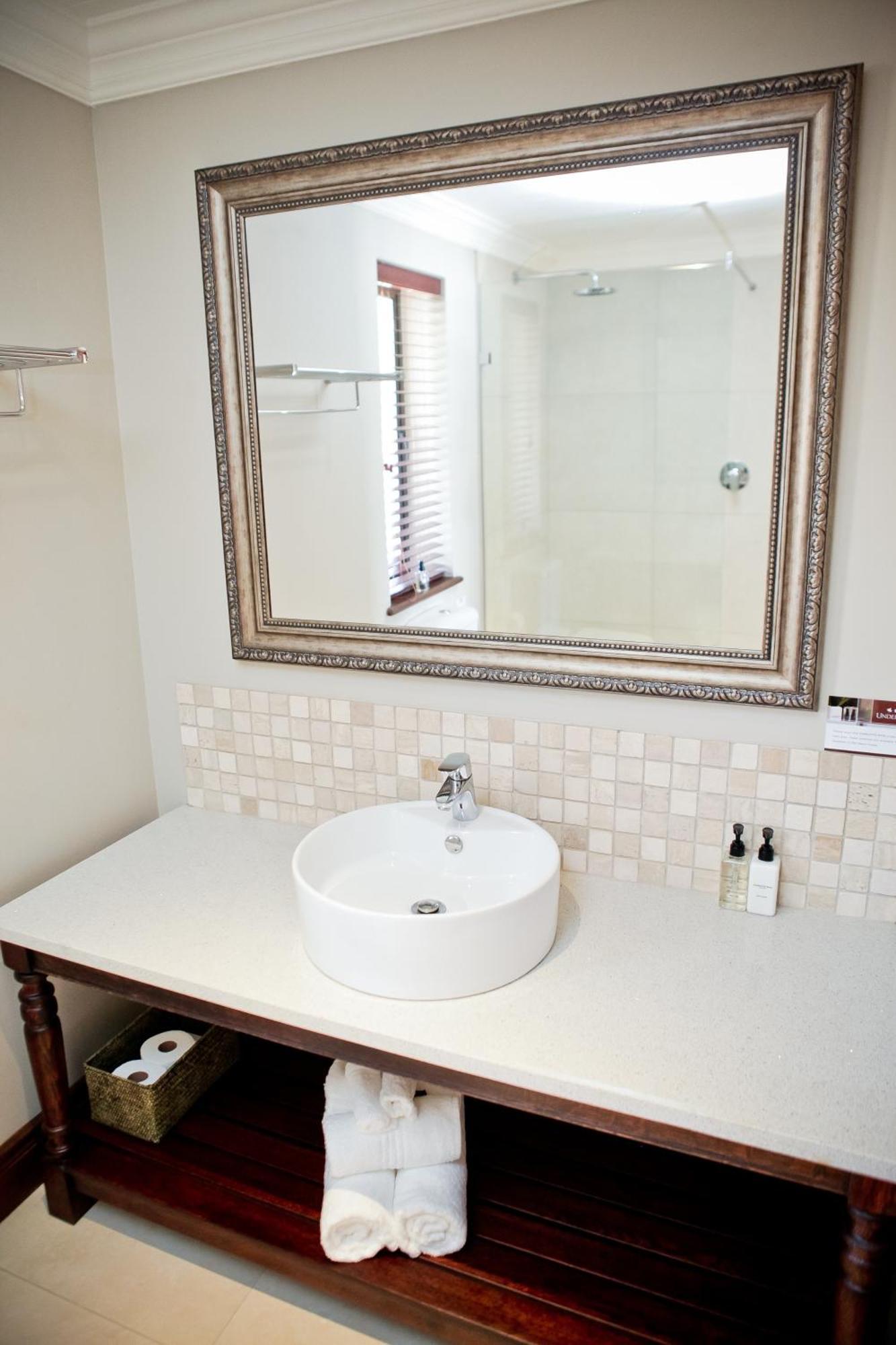 Under Oaks Guesthouse Paarl Room photo